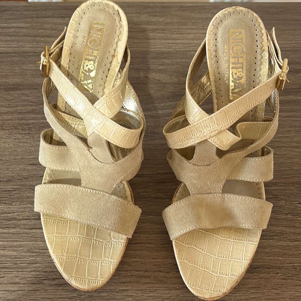 VERA GOMMA NIGHT&DAY LEATHE SUEDE WOMEN SANDALS IN BIEGE IN SIZE 40 eu